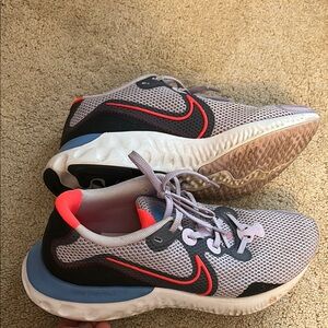 Nike Women’s Purple and Blue Athletic Shoes